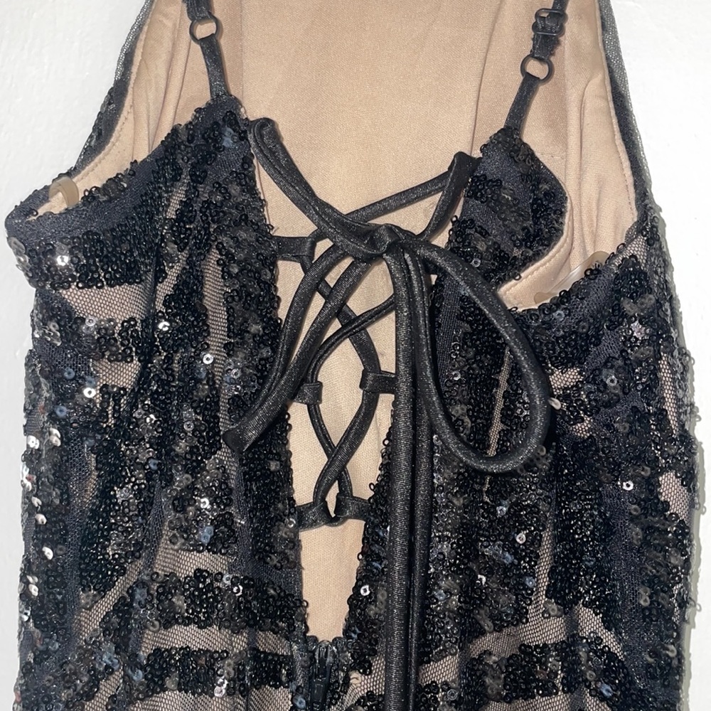 Long black sequin dress 🖤✨ - Picture 4 of 5